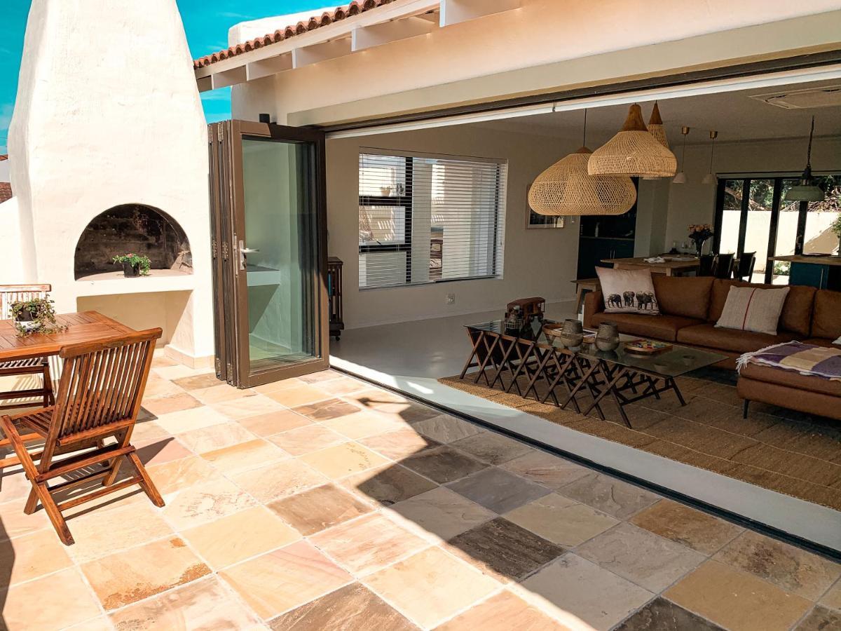 Luxury Home With Stunning Views And Solar Power セント・フランシス・ベイ エクステリア 写真